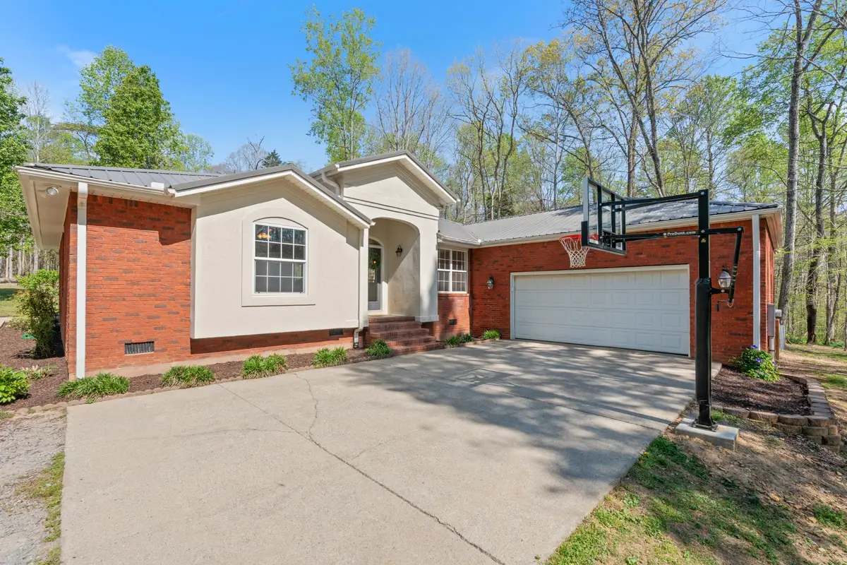 6914 Mcadoo Branch Rd, Lyles, TN 37098 - #1