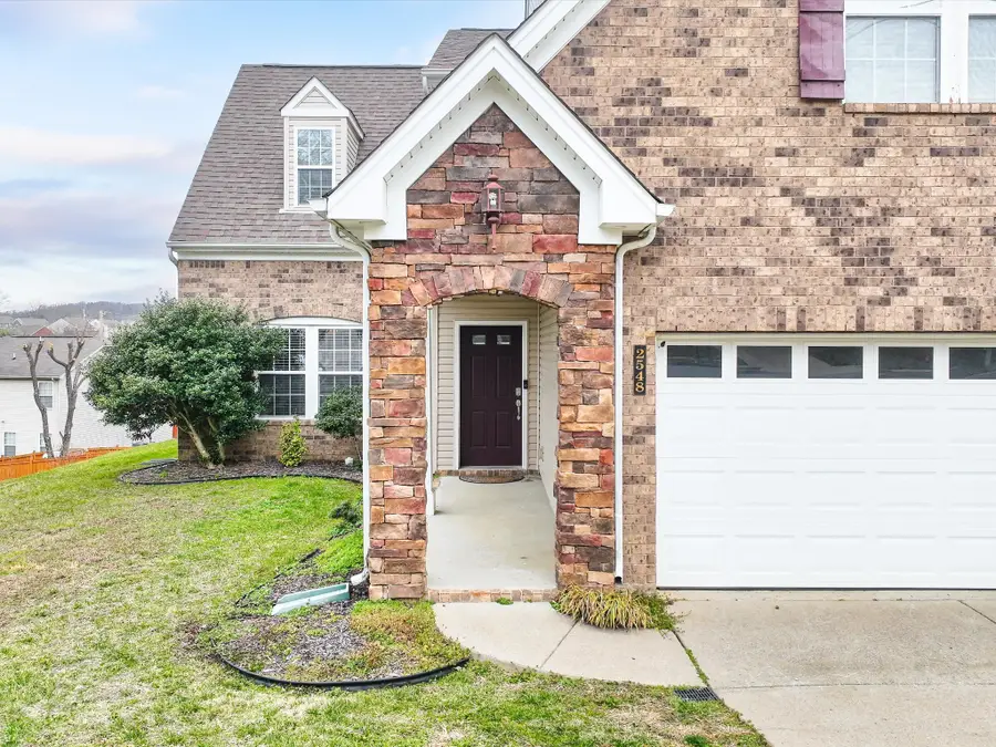 2548 Jordan Ridge Dr, Nashville, TN 37218 - #3
