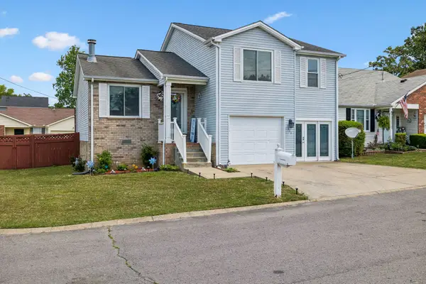 111 River Bend Rd, Hendersonville, TN 37075