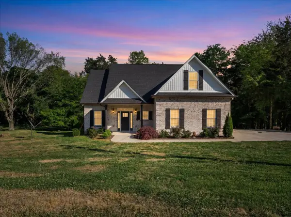 2820 Hwy 82 E, Bell Buckle, TN 37020