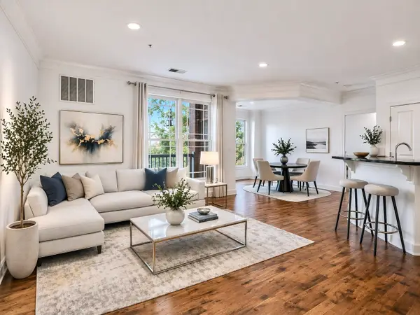 3102 W End Cir #303, Nashville, TN 37203