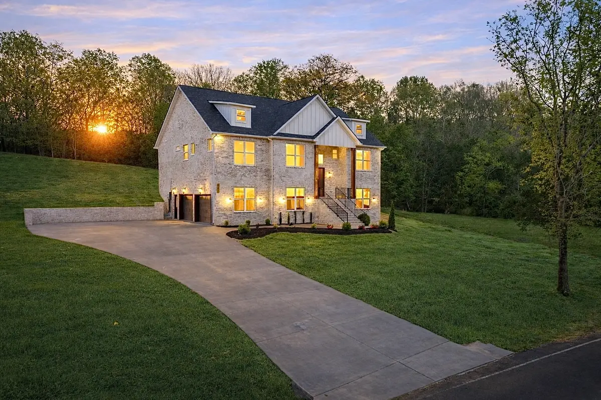 4751 Abednego Rd, Greenbrier, TN 37073 - #1