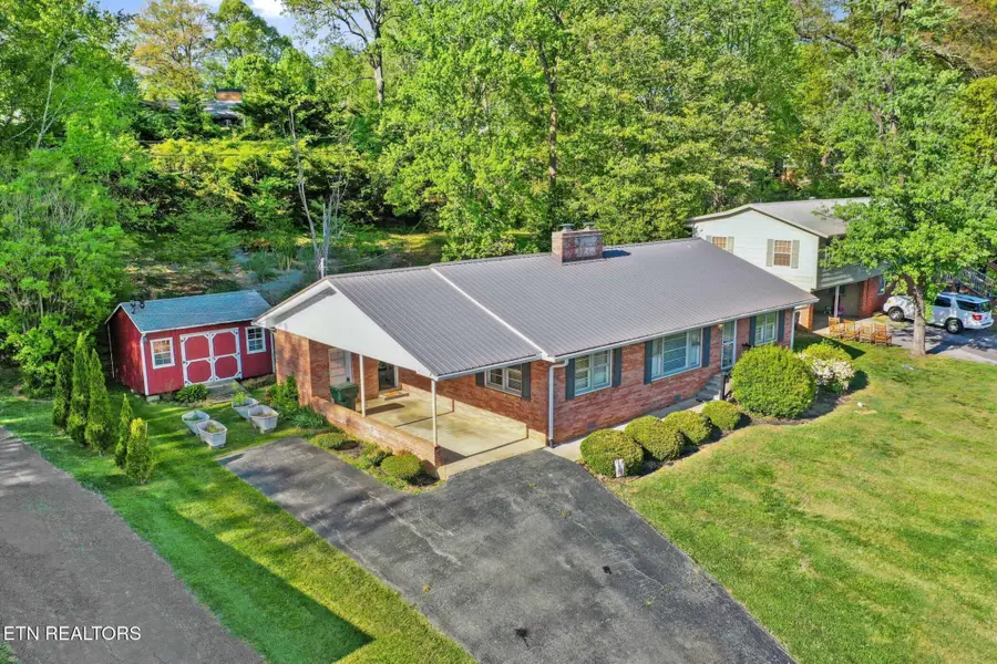 1903 Old Tusculum Rd, Greeneville, TN 37745 - #2