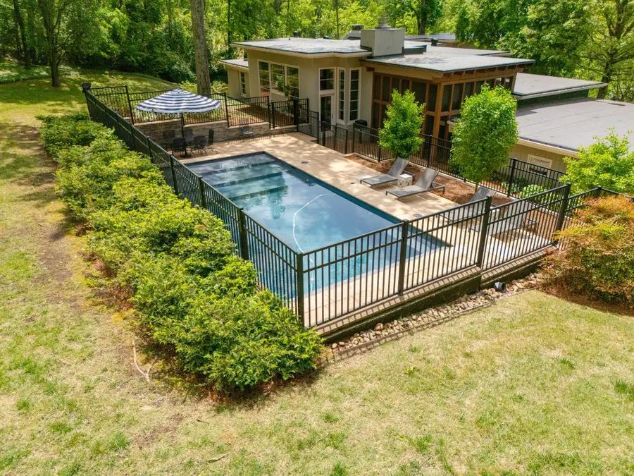 5134 Stanford Dr, Nashville, TN 37215 - #3