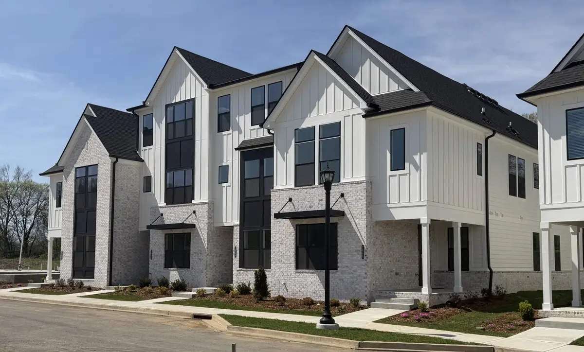 2080 Conductor Ln, Thompsons Station, TN 37179 - #1