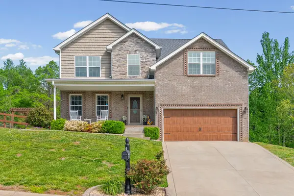 1355 Holden Dr, Clarksville, TN 37042