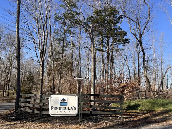 1 Water Ridge Dr, Sparta, TN 38583