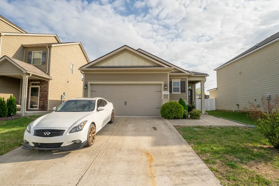 8019 Craighead Dr, Lebanon, TN 37087 - #2