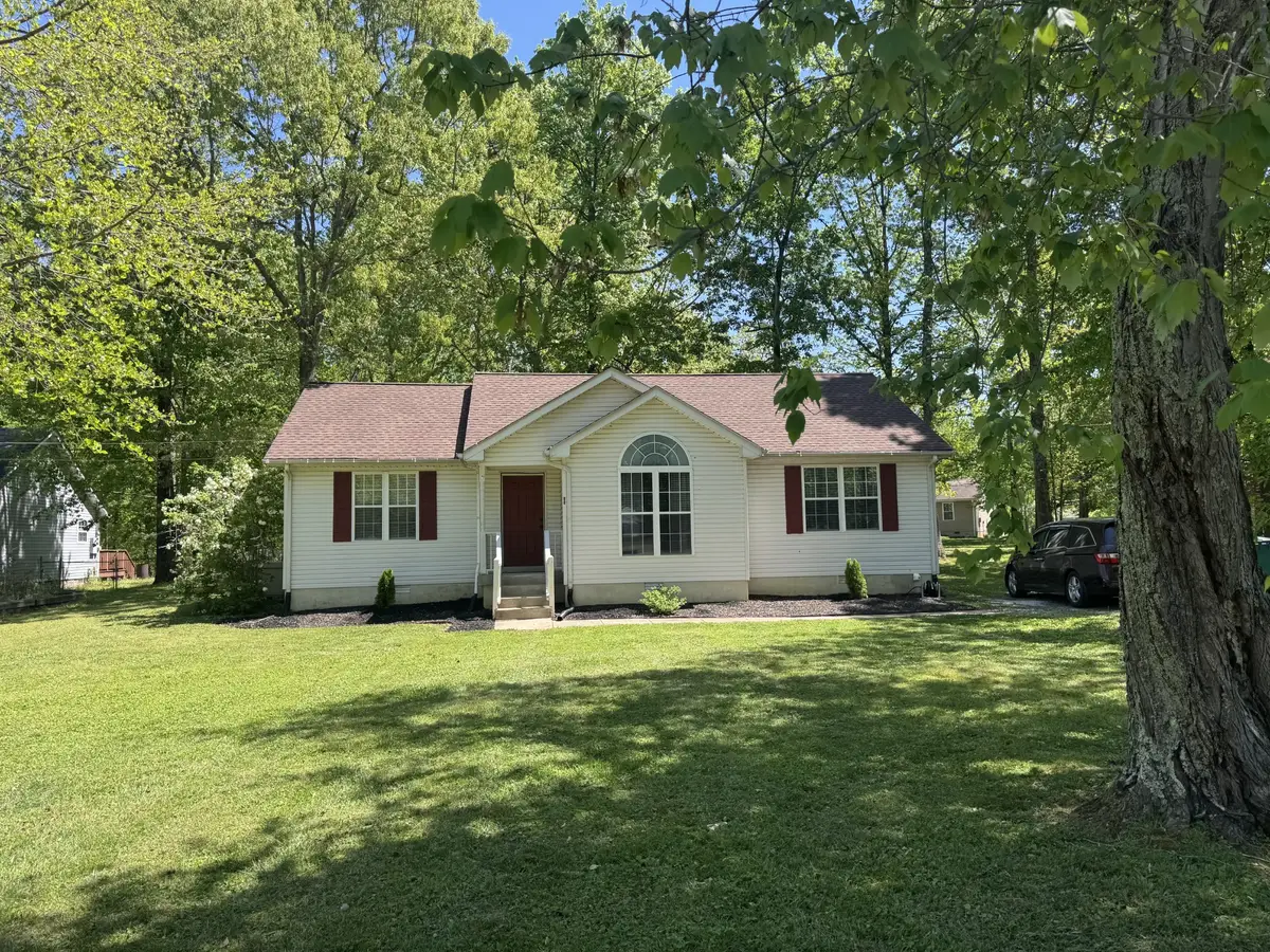 104 Forrest Ln, White House, TN 37188 - #1