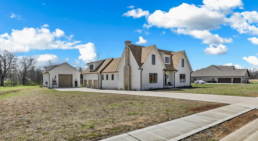 4872 Royal View Way, Clarksville, TN 37040 - #3