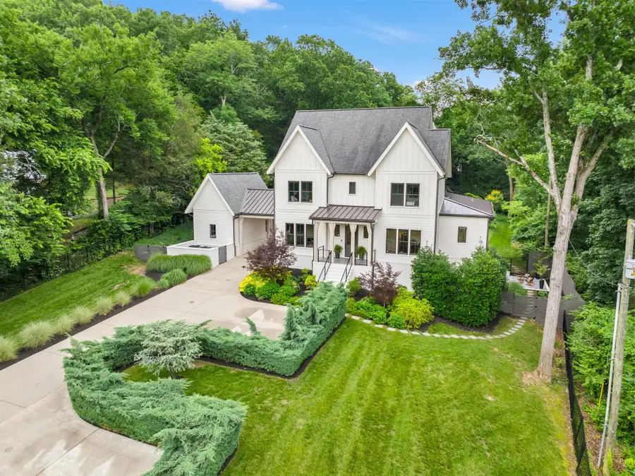 4527 Beacon Dr, Nashville, TN 37215 - #2