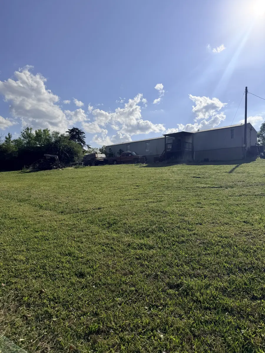 940 N Brace Rd, Summertown, TN 38483 - #3