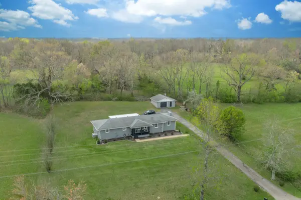 6708 Hwy 100, Bon Aqua, TN 37025