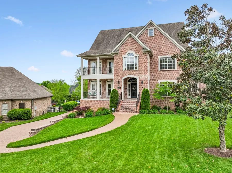 1007 Atchley Ct, Hendersonville, TN 37075 - #2