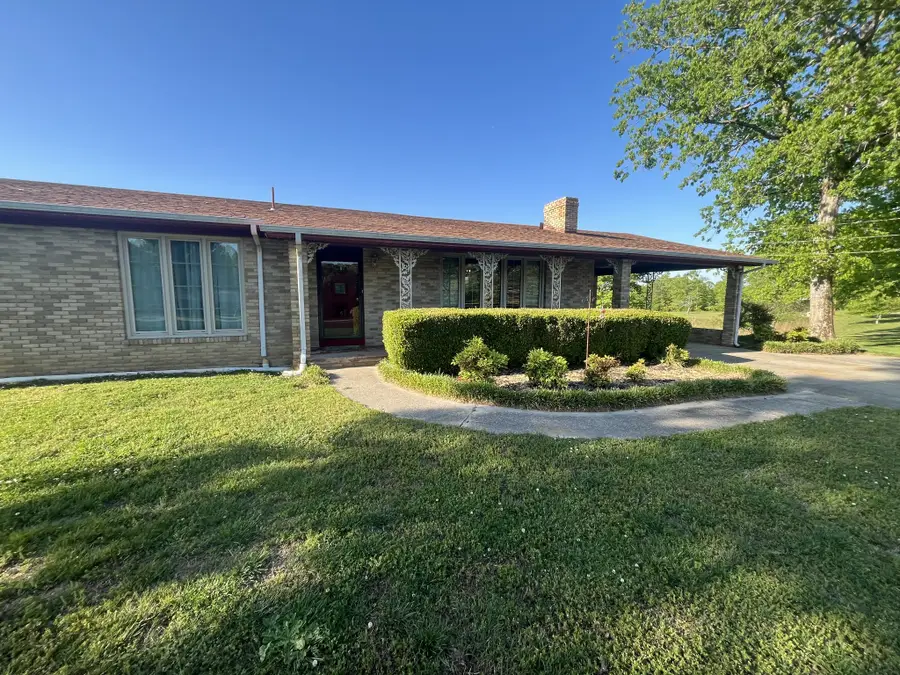 1619 Railroad Bed Rd, Collinwood, TN 38450 - #3