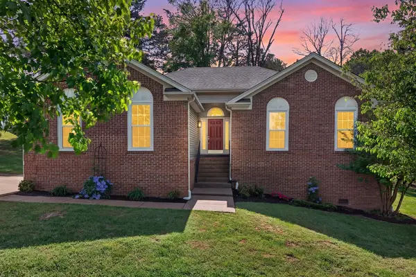 2332 Devonshire Dr, Old Hickory, TN 37138