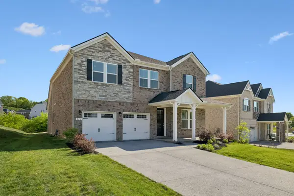 226 Pin High Dr, Mount Juliet, TN 37122