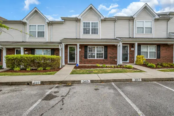 305 Doe Ridge Ct, Nashville, TN 37214