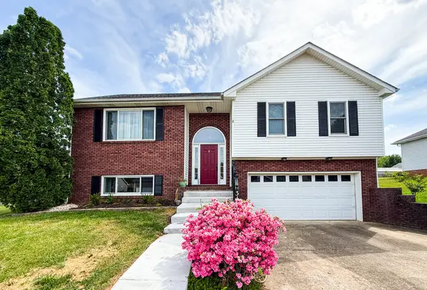 3418 Poplar Hl, Clarksville, TN 37043