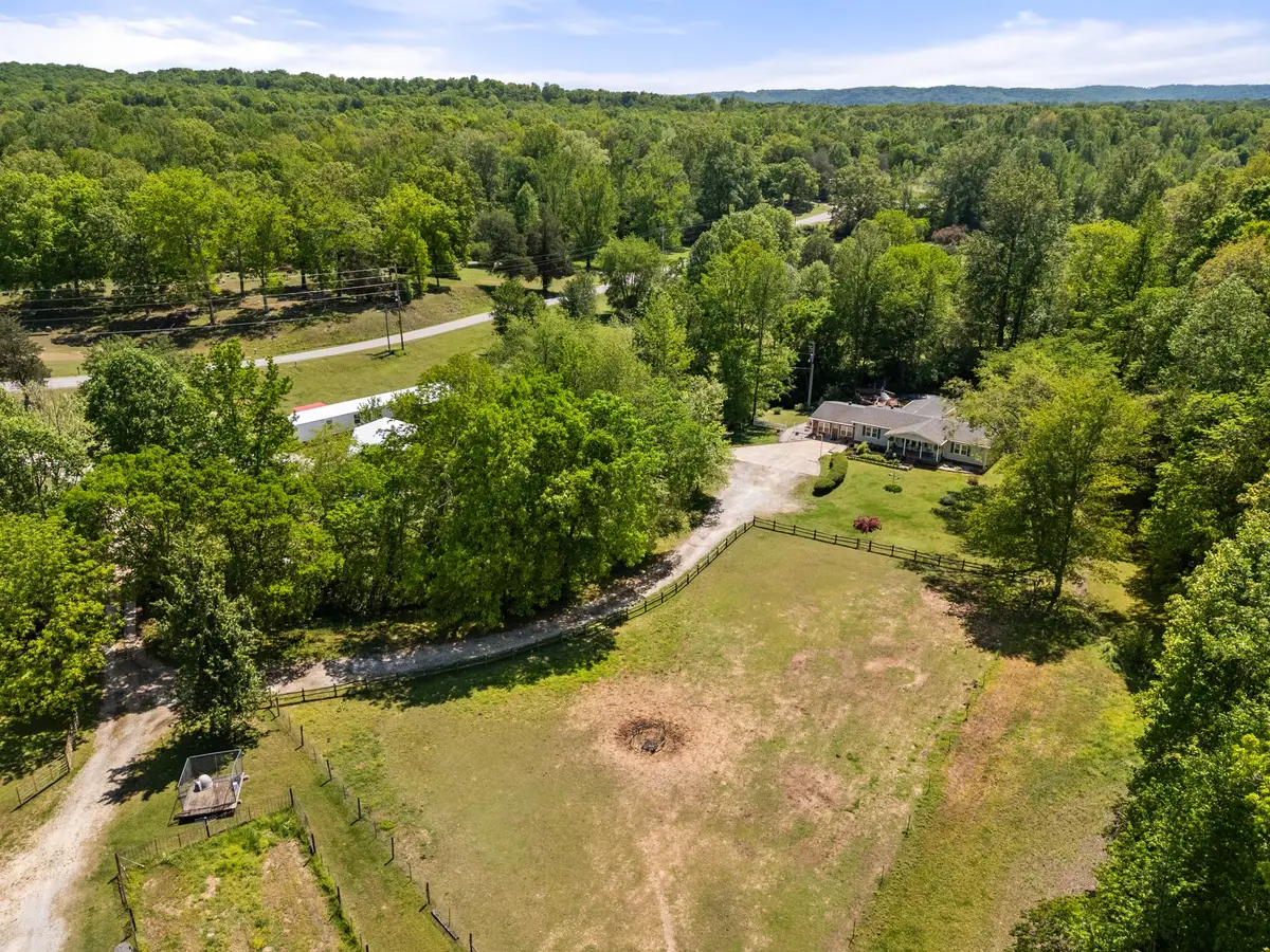 1431 Flatwood Rd, New Johnsonville, TN 37134 - #1