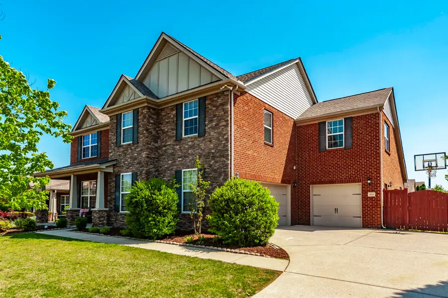 1006 Abberley Cir, Hendersonville, TN 37075 - #2