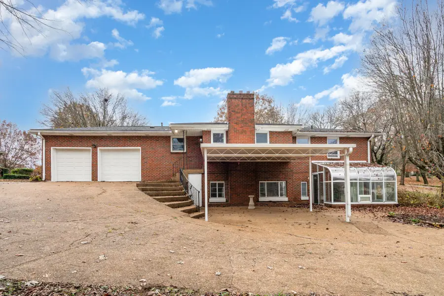 211 Diane Dr, Madison, TN 37115 - #3