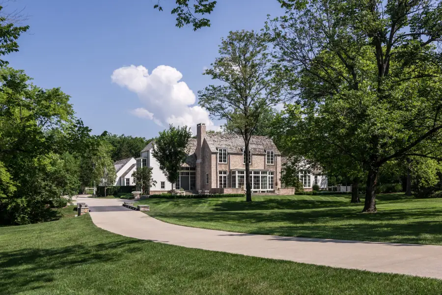 5623 Hillsboro Pike, Nashville, TN 37215 - #2