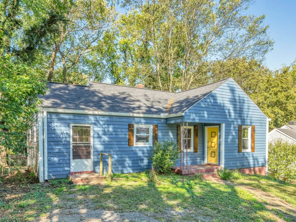 208 Inglewood Dr, Clarksville, TN 37040 - #1