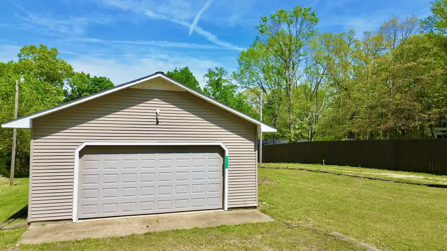 113 Jay Ave, Big Sandy, TN 38221 - #3