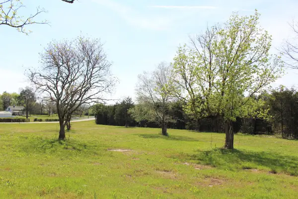 9651 Halls Hill Pike, Milton, TN 37118