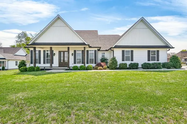 1415 E 10th St, Cookeville, TN 38501