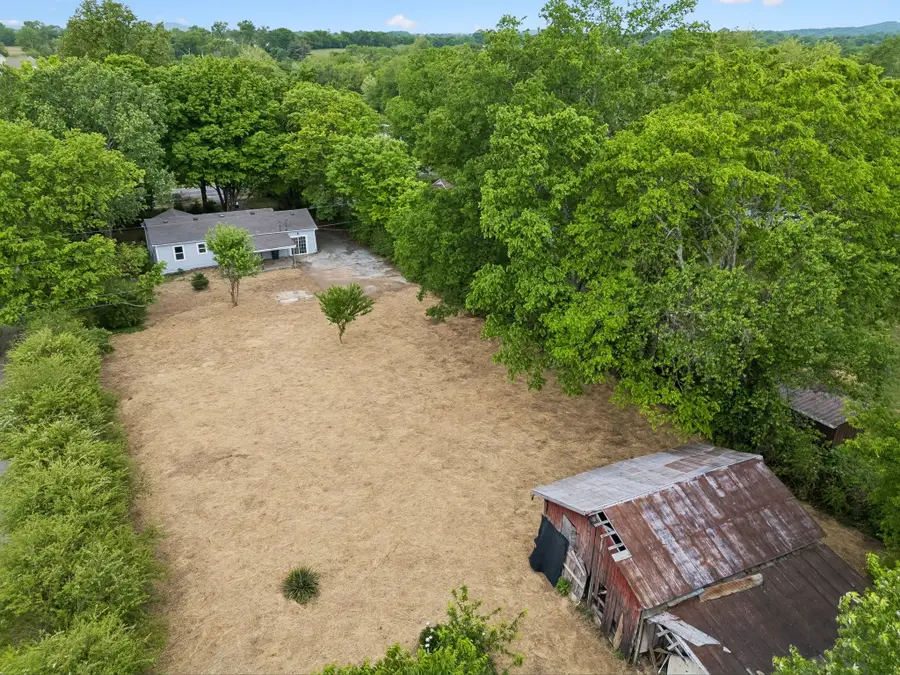 1210 Old State Highway 109n, Gallatin, TN 37066 - #2