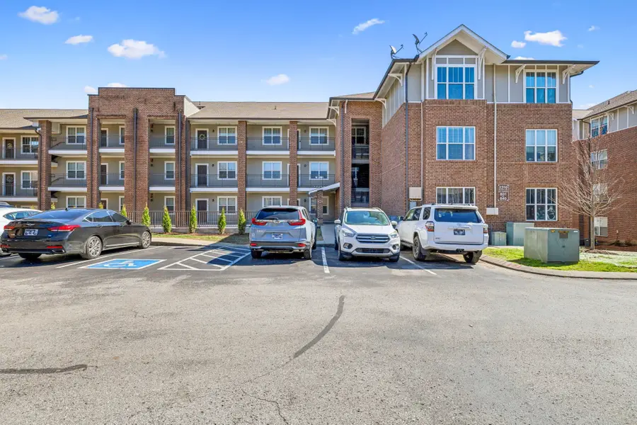 2310 Elliott Ave #128, Nashville, TN 37204 - #3