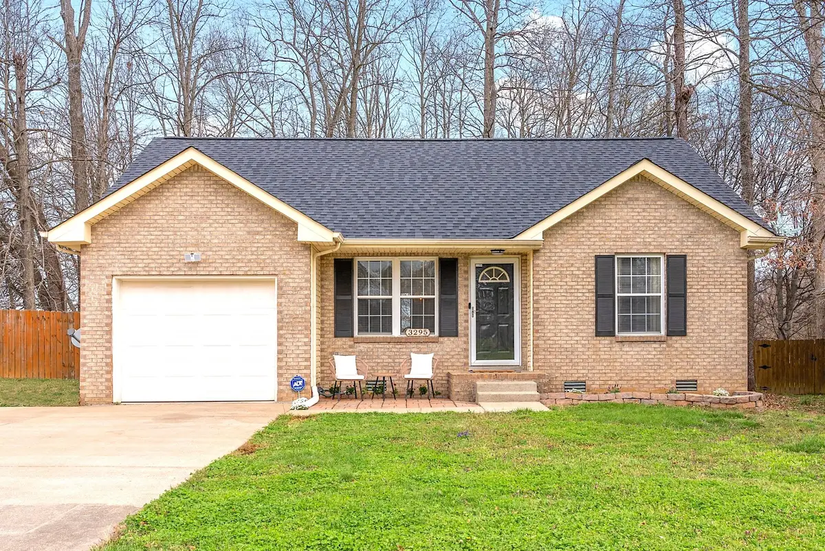 3295 S Senseney Cir, Clarksville, TN 37042 - #1