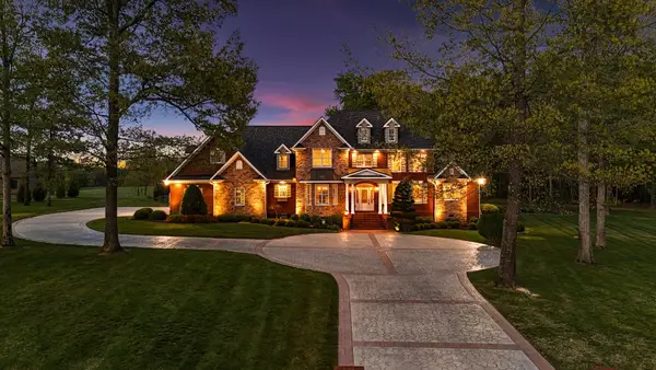 446 Waterford Dr, Manchester, TN 37355