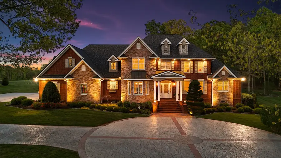 446 Waterford Dr, Manchester, TN 37355 - #2