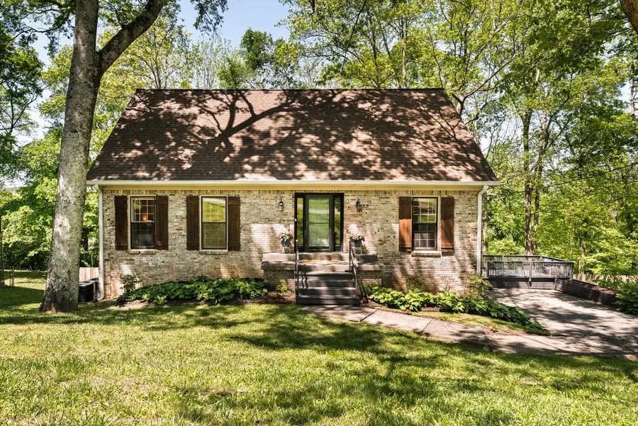 1240 Brenner Dr, Nashville, TN 37221 - #2