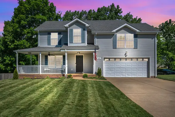 69 West Dr, Clarksville, TN 37040