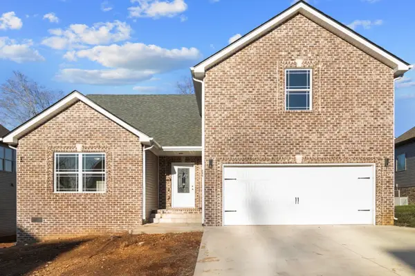 858 Burley Barn Rd, Clarksville, TN 37042