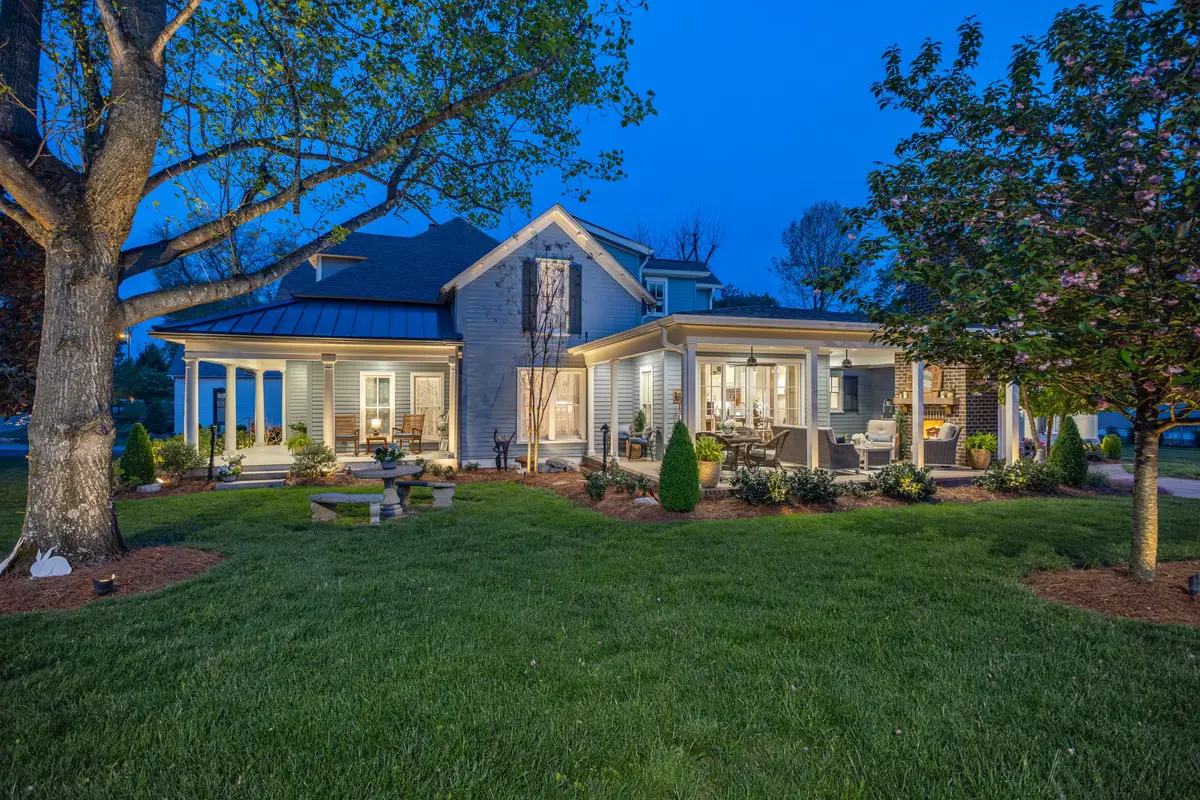 304 Stewart St, Franklin, TN 37064 - #1