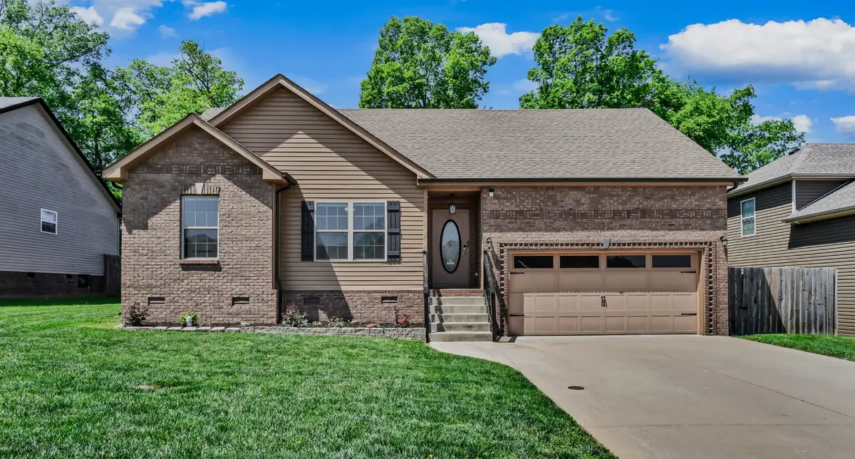 1933 Jackie Lorraine Dr, Clarksville, TN 37042 - #1