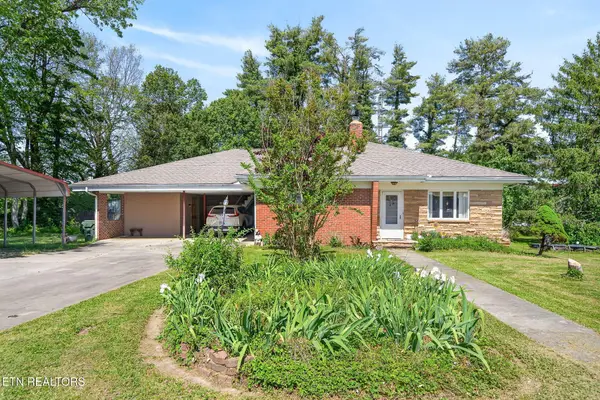 76 Daisy Ave, Crossville, TN 38555