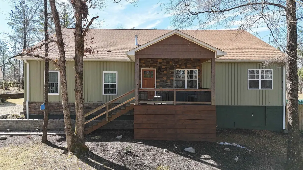 5205 Hamburg Rd, Michie, TN 38357 - #1