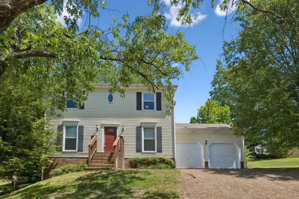 521 Fairhaven Ct, Nashville, TN 37211