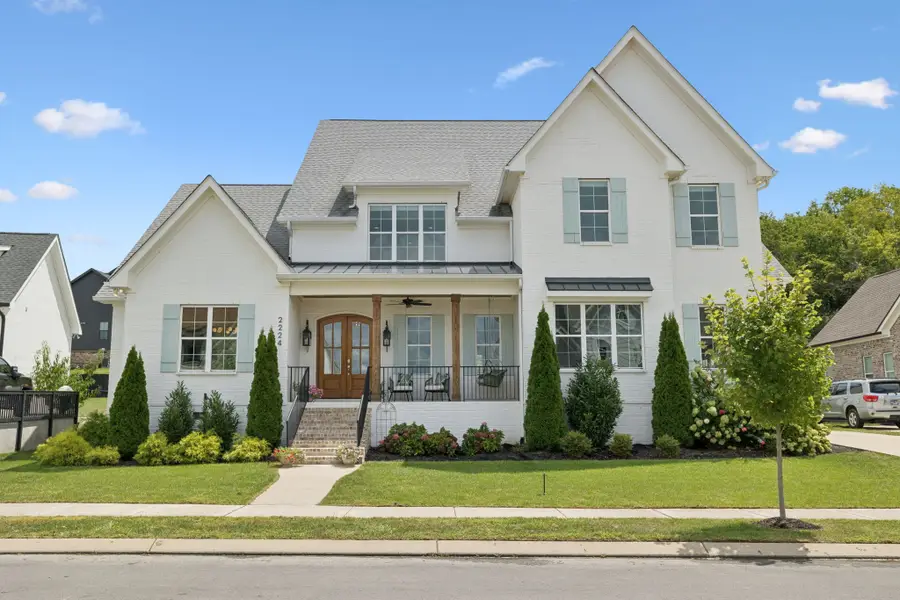 2224 Brakeman Ln, Thompsons Station, TN 37179 - #2