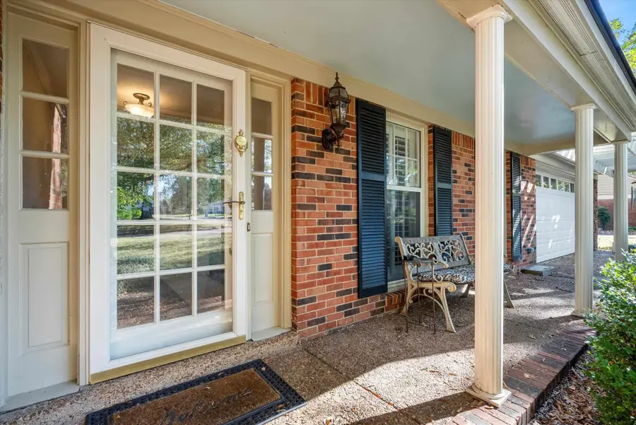 1528 Holly Hill Dr, Memphis, TN 38138 - #2