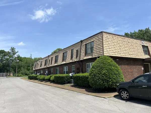 441 Harding Pl #A01, Nashville, TN 37211