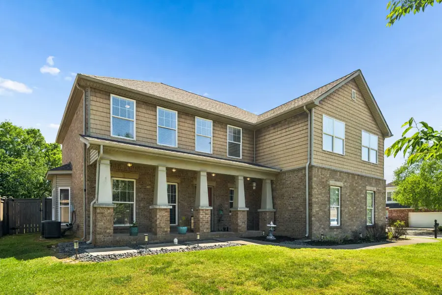 7476 Riverland Dr, Nashville, TN 37221 - #2