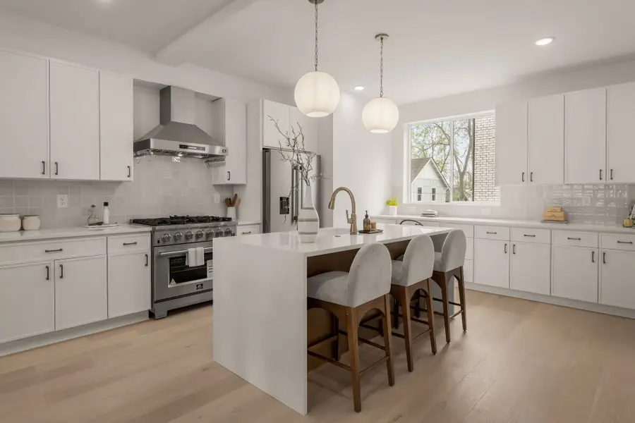 915 Cheatham Pl, Nashville, TN 37208 - #2