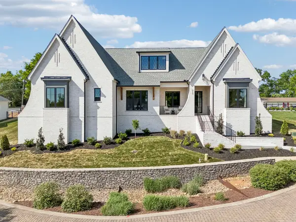 713 Halcyon Way, Columbia, TN 38401